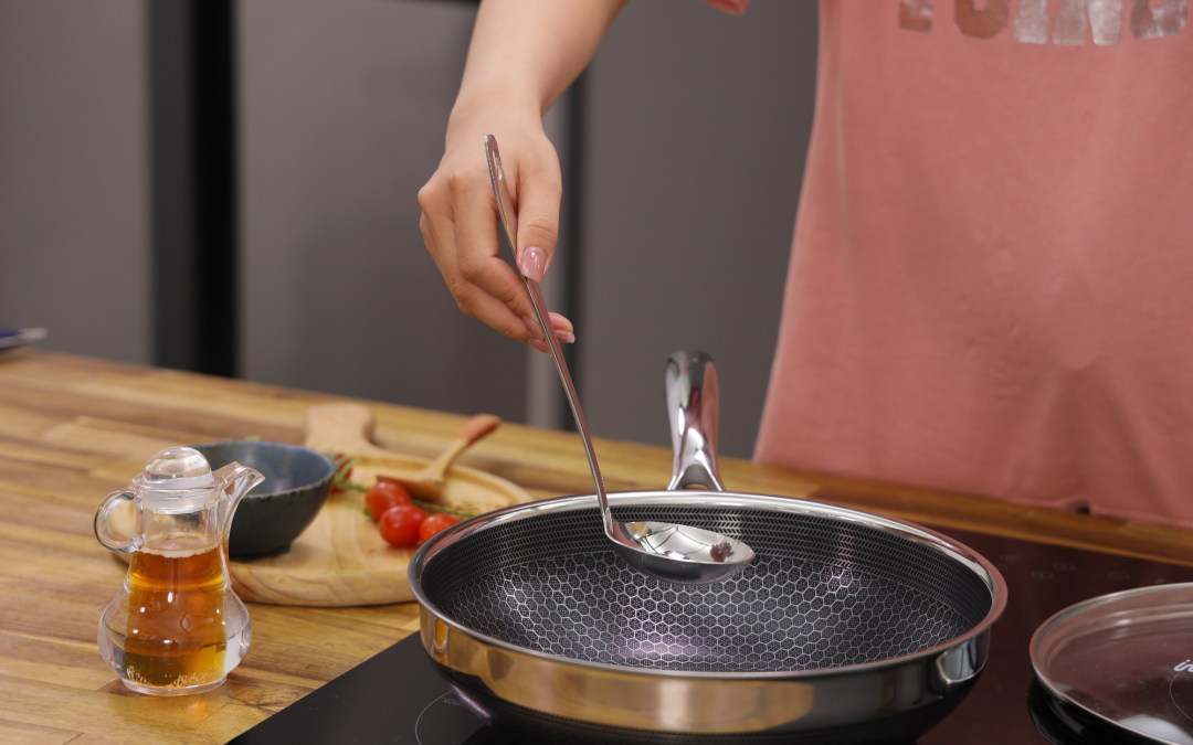 Five Different Kinds of Pans You Should Buy